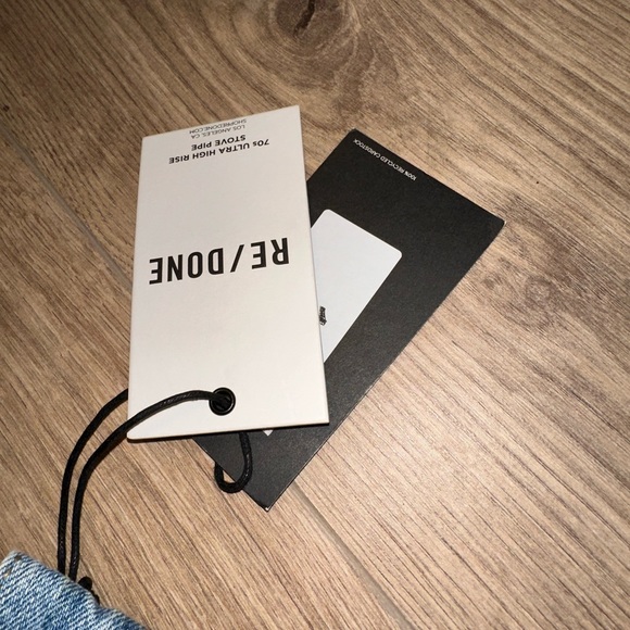 NWT RE/DONE 70’s Ultra High Rise Stove Pipe Blue Jeans Size 30 - Picture 4 of 10